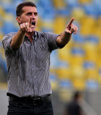 Vagner Mancini escancara condição física ruim do Botafogo