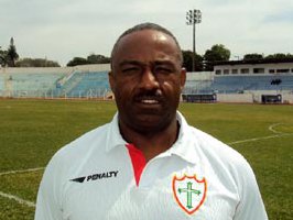 Técnico Edu Miranda busca uma nova chance para o restante do ano