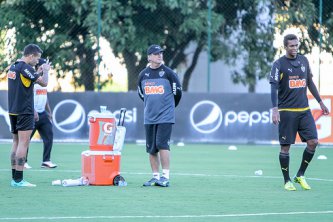 Levir projeta reforços no Atlético-MG e espera Maicosuel