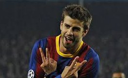 Espanhol: Ainda sem contratar zagueiro, Barça renova com Piqué