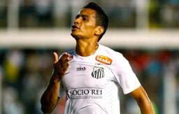 Prazo para meia deixar o Santos termina nesta quarta