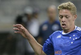 Grupo de investimento tenta levar jovem promessa do Cruzeiro ao Corinthians