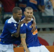Negociação com Inter de Milão fracassa e volante volta ao Cruzeiro
