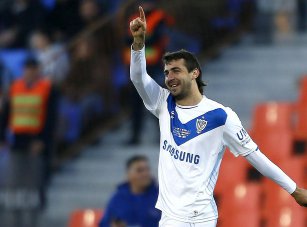 Técnico do Palmeiras admite interesse em contratar atacante do Vélez Sarsfield