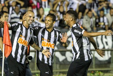 Atlético-MG 2 x 0 Fluminense – Galo se aproxima do G4