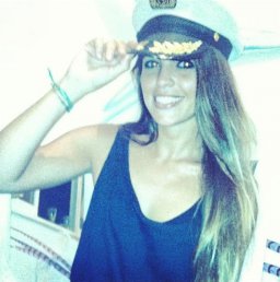 Jornalista que deu 'toco' em Messi conquista fanfarrão da Seleção. Sexo é liberado!