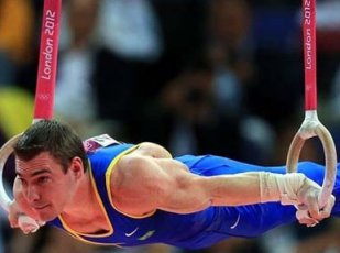 Ginástica Olímpica: Com muita folga, Zanetti avança à final em Anadia