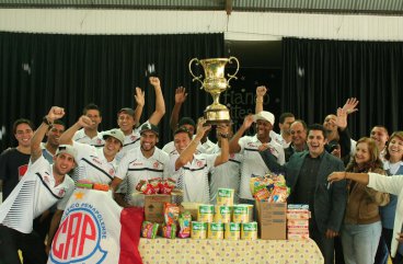 Série D: Jogadores do Penapolense proporcionam momentos de emoção à crianças 3 0002048194065 img