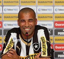 Por descanso, titulares do Botafogo vão antes para SP