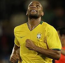 Copa 2014: Titular em 2010, lateral celebra volta por cima e garante estar 100%