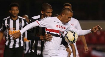 BRASILEIRÃO CHEVROLET: São Paulo leva no fim, Coxa vence a 1ª e Sport se reabilita