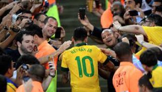 Copa 2014: Longe da Granja Comary, Seleção testa sua popularidade