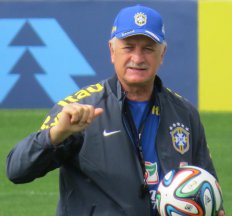 Copa 2014: Alerta! Defesa brasileira mostra fragilidade no treino coletivo