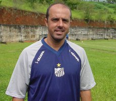 Série B: Interino quer o Bragantino ofensivo contra o Ceará