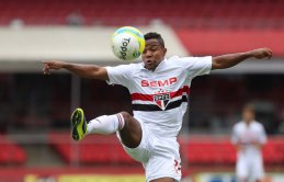Clube mexicano tenta contratar atacante do São Paulo
