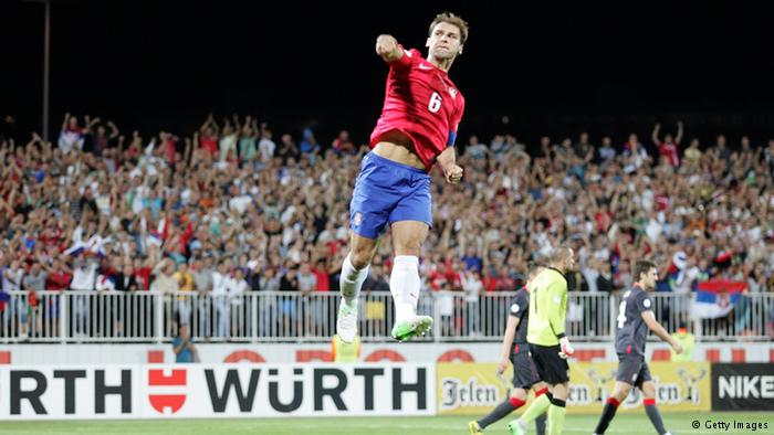 Sérvia quer surpreender Brasil com jogadas aéreas