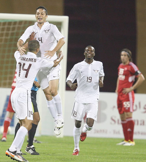 Corinthians vai em busca de zagueiro para fechar elenco