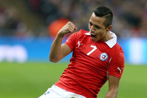 Grupo B: Chile confirma inflamação no ombro de Alexis Sánchez