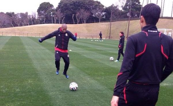 Rafael Costa brilha no futebol asiático