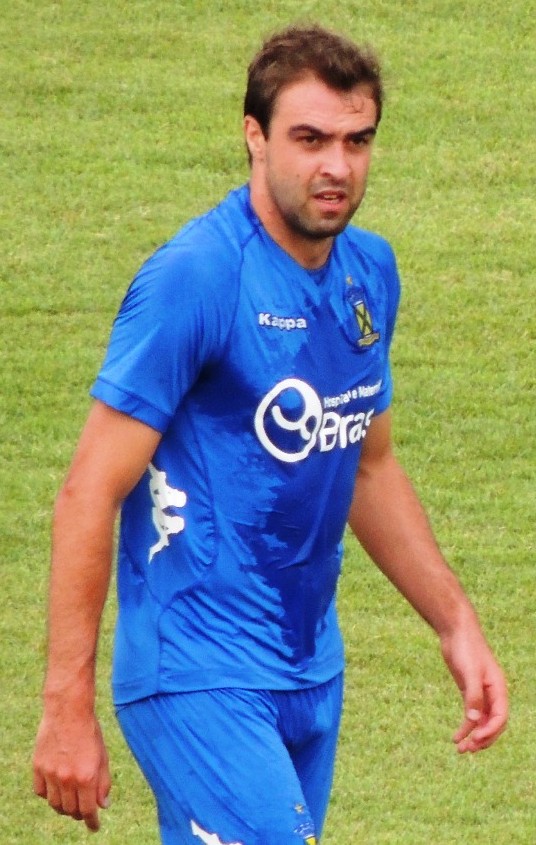 Santo André empresta Alisson para o Vila Nova