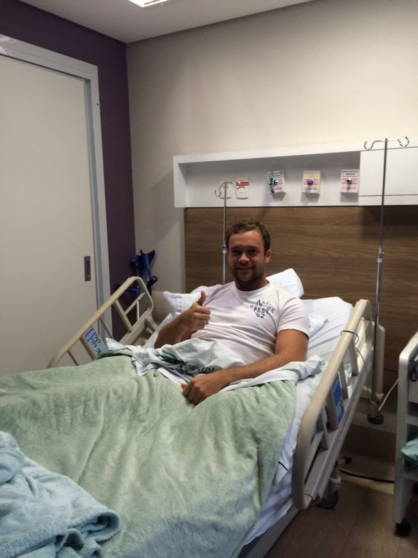 Zagueiro Cássio passa por cirurgia complicada