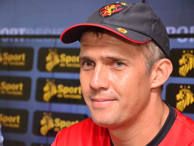 Eduardo Baptista exalta campanha do Sport neste primeiro semestre