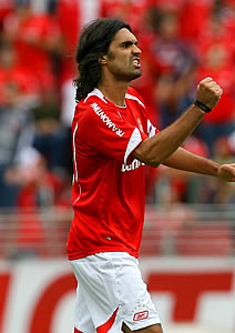 Inter tentará homenagear Fernandão em jogo da Copa