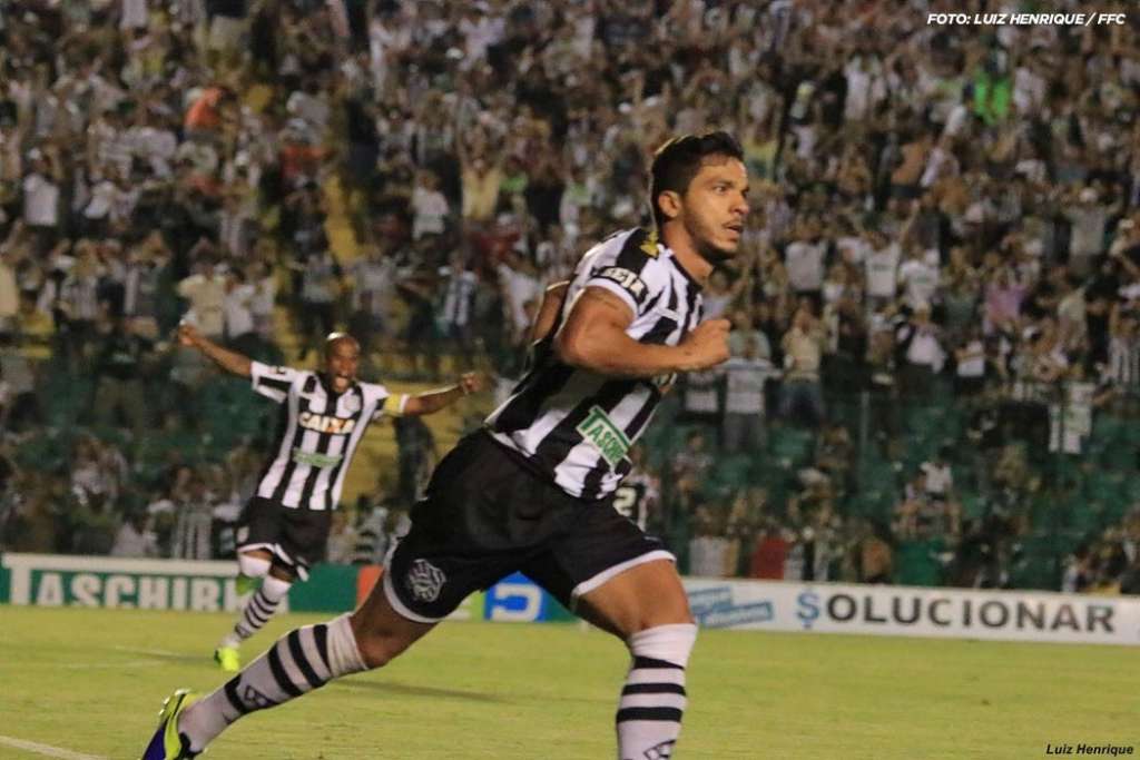 Palmeiras pode contratar atacante Éverton Santos, do Figueirense