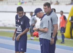 Presidente do Remo garante que falta pouco para Roberto Fernandes permanecer