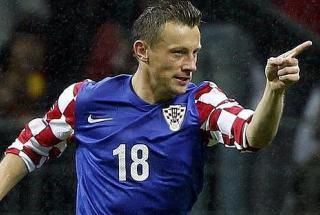 Grupo A: Olic faz elogios, mas enxerga espaços na zaga brasileira