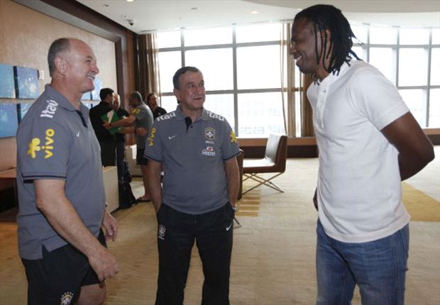 Grupo A: ‘Espião’, Roque Júnior prevê dificuldade para o Brasil