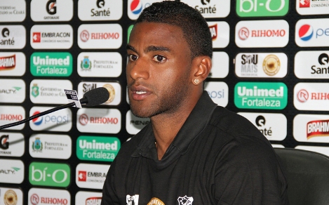 Série B: Avaí tenta contratar Rychely