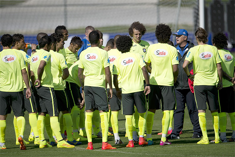 Grupo A: Seleção ouve palestra e reforça união antes de estreia