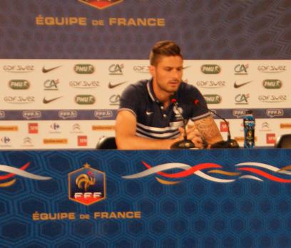 Grupo E: Giroud revela “tabelinha” com Benzema e se diz pronto para jogar