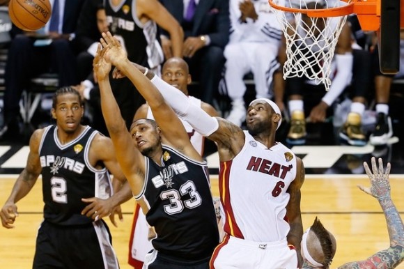 Basquete: Spurs bate Heat em Miami e lidera a decisão