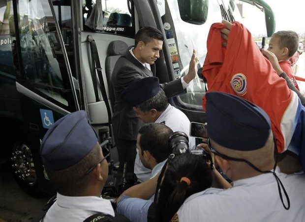 Grupo D: Costa Rica torce para enfrentar o Uruguai sem Suárez