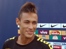 Grupo A: Neymar tenta fugir do protagonismo antes da abertura