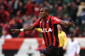 Atacante Marcelo do Atlético-PR entra na mira do Corinthians