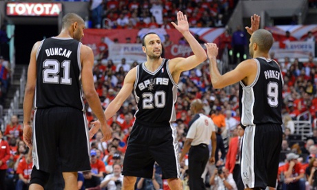 NBA: Spurs volta a atropelar Heat e fica perto do título