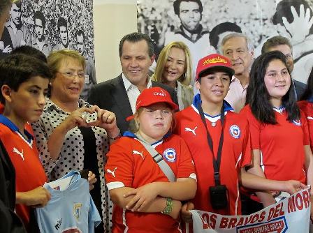 Grupo B: Presidente do Chile assiste ao jogo em Cuiabá