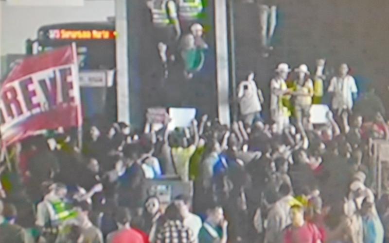 Copa 2014: Cumprida a promessa. Apitaço em Brasília