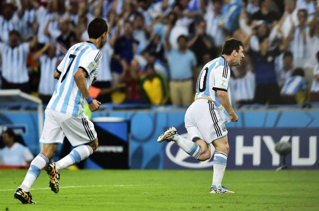 Blog do Ari: Fomos brindados com um golaço do argentino Messi