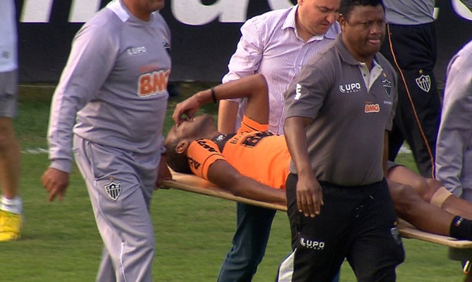 Richarlyson faz exames e deve fechar com o Vitória