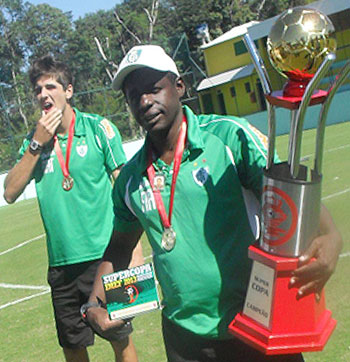 Luto! Morre aos 42 anos ex-atacante Paloma