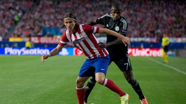 Inglês: Chelsea fecha com Filipe Luis, destaque da Champions