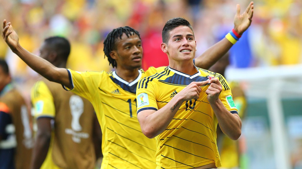 Grupo C: James Rodríguez celebra ter superado Drogba em lance de gol