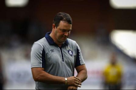 Acabou o mistério! Remo confirma Roberto Fernandes para a Série D