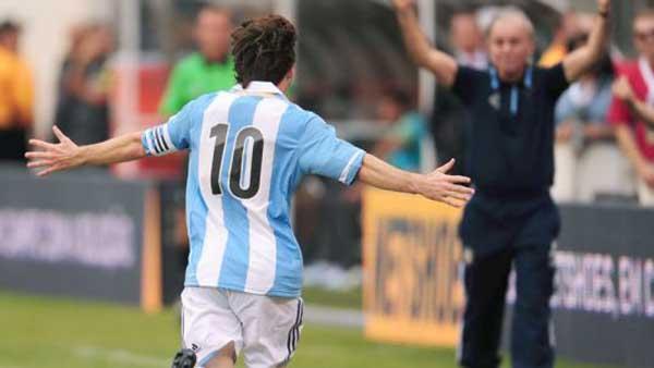 Grupo F: Sabella confirma time ofensivo e nega atrito com Messi