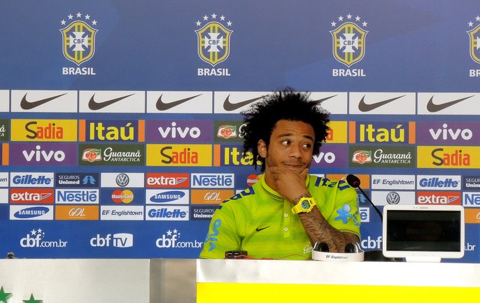 Grupo A: Emoção do Hino não atrapalha, dizem titulares do Brasil