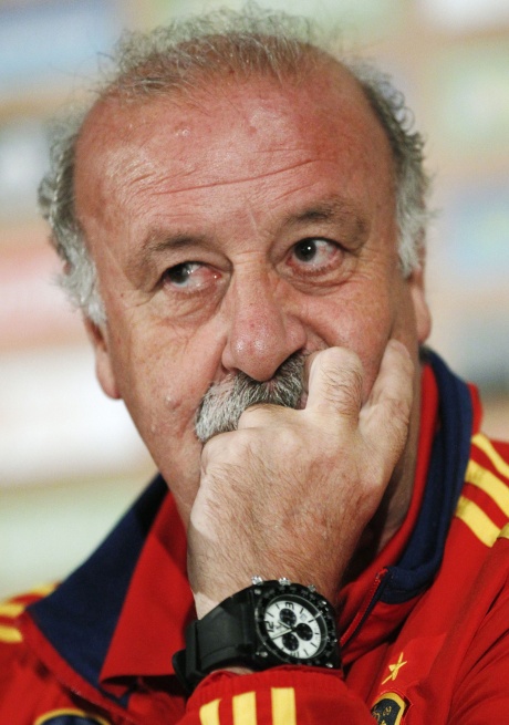 Grupo B : Após vexame, Del Bosque coloca cargo à disposição